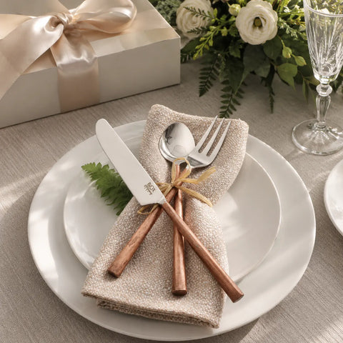 How to Choose the Perfect Flatware for Your Wedding Registry