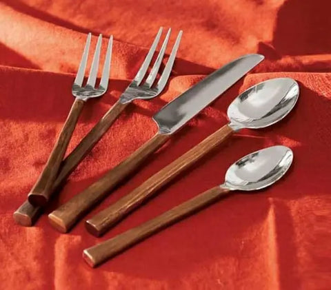 Best-Flatware-Sets-in-2020-that-are-Must-Have-in-the-Kitchen INOX Artisans