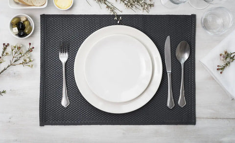 Why-choosing-unique-silverware-is-essential-for-hosting-dinner INOX Artisans